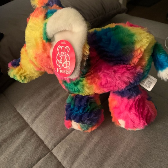 Rainbow crushed tie dye elephant - Picture 2 of 2